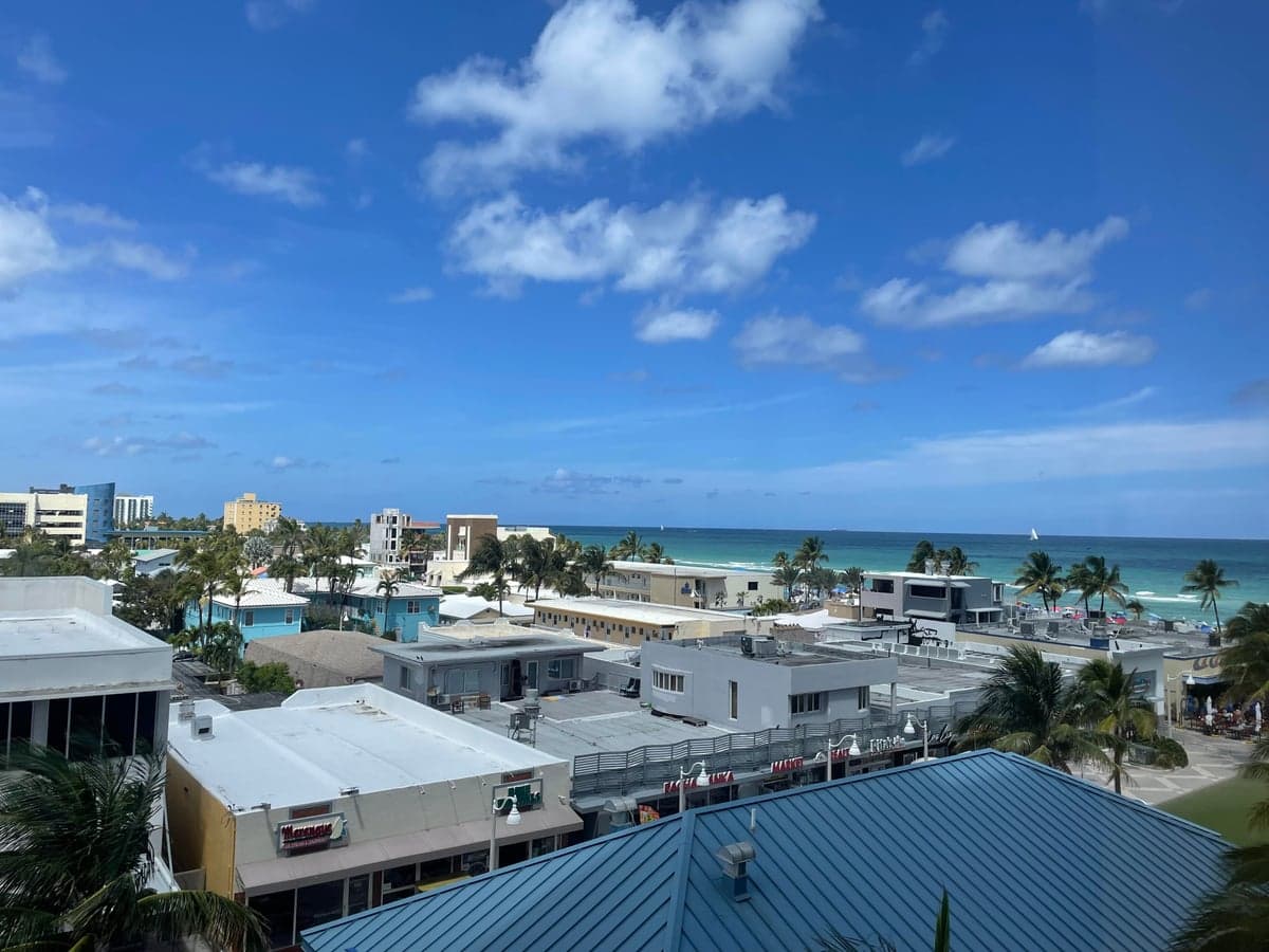 Hollywood, FL