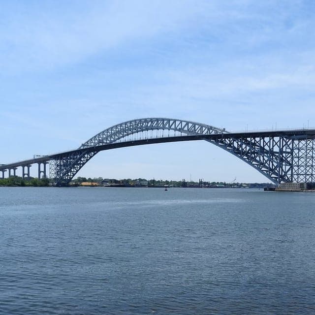 Bayonne