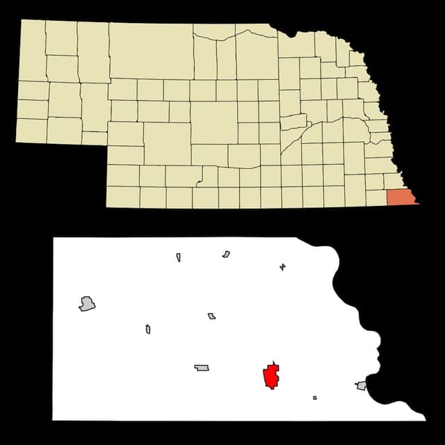 Falls City