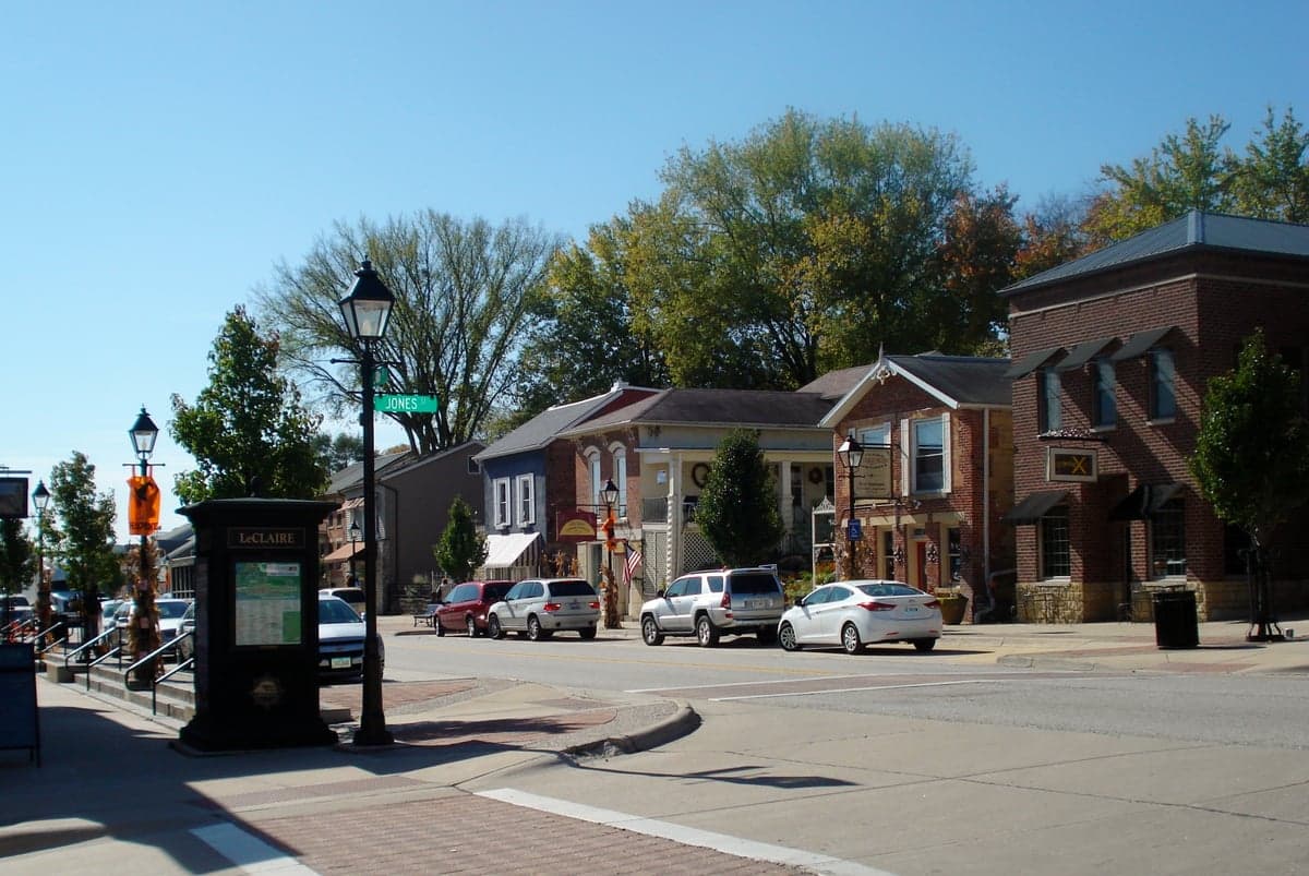 Le Claire, IA